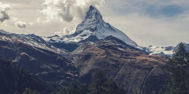 兰州二手车市场全解析：现状、陷阱与高性价比车源选购实战指南